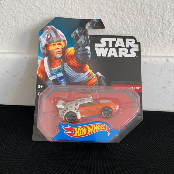 2014 Mattel Hot Wheels Disney Star Wars Luke Skywalker Car - Picture 1 of 16